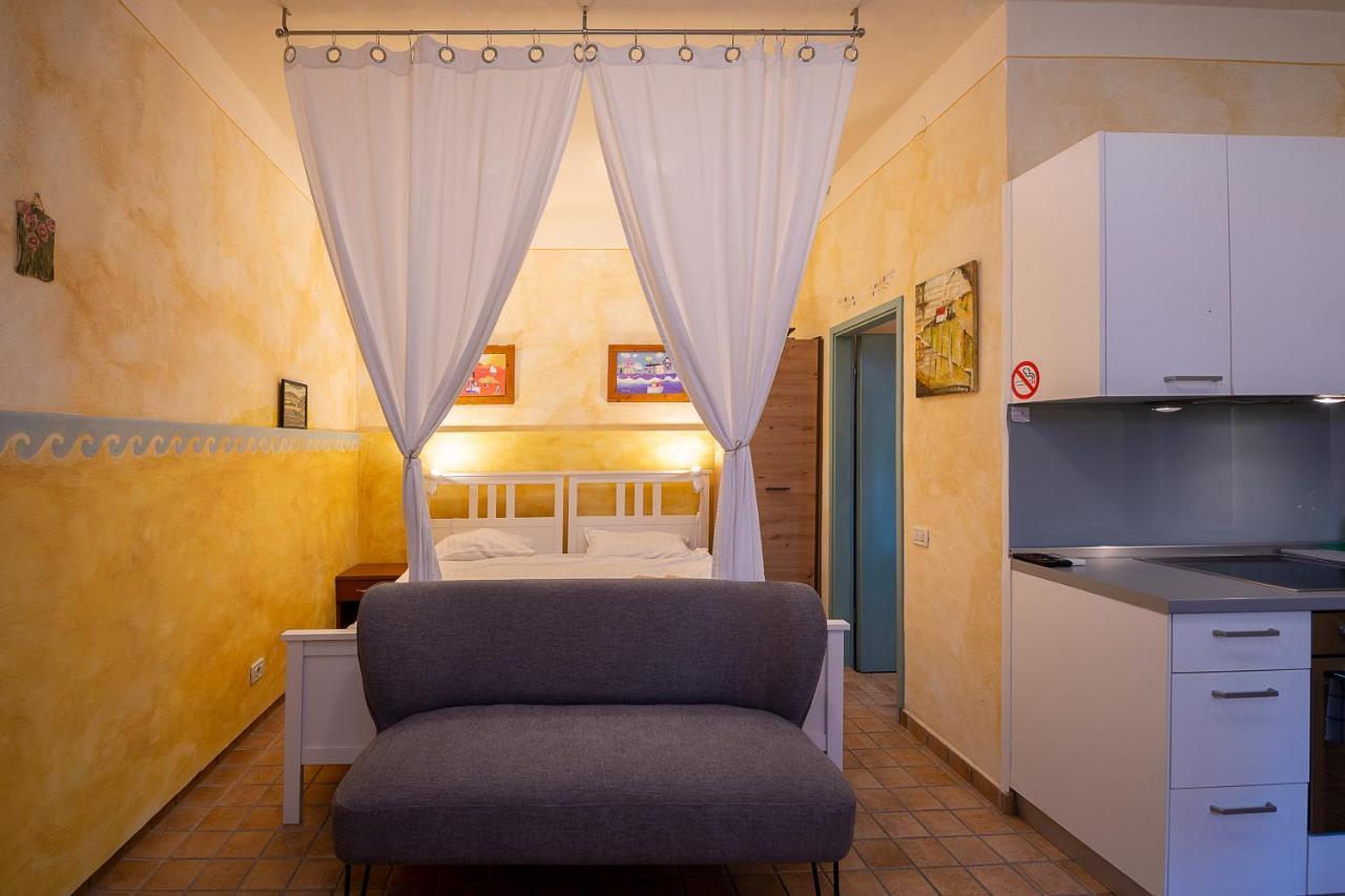 Alighieri Unique Apartment Pula Ngoại thất bức ảnh
